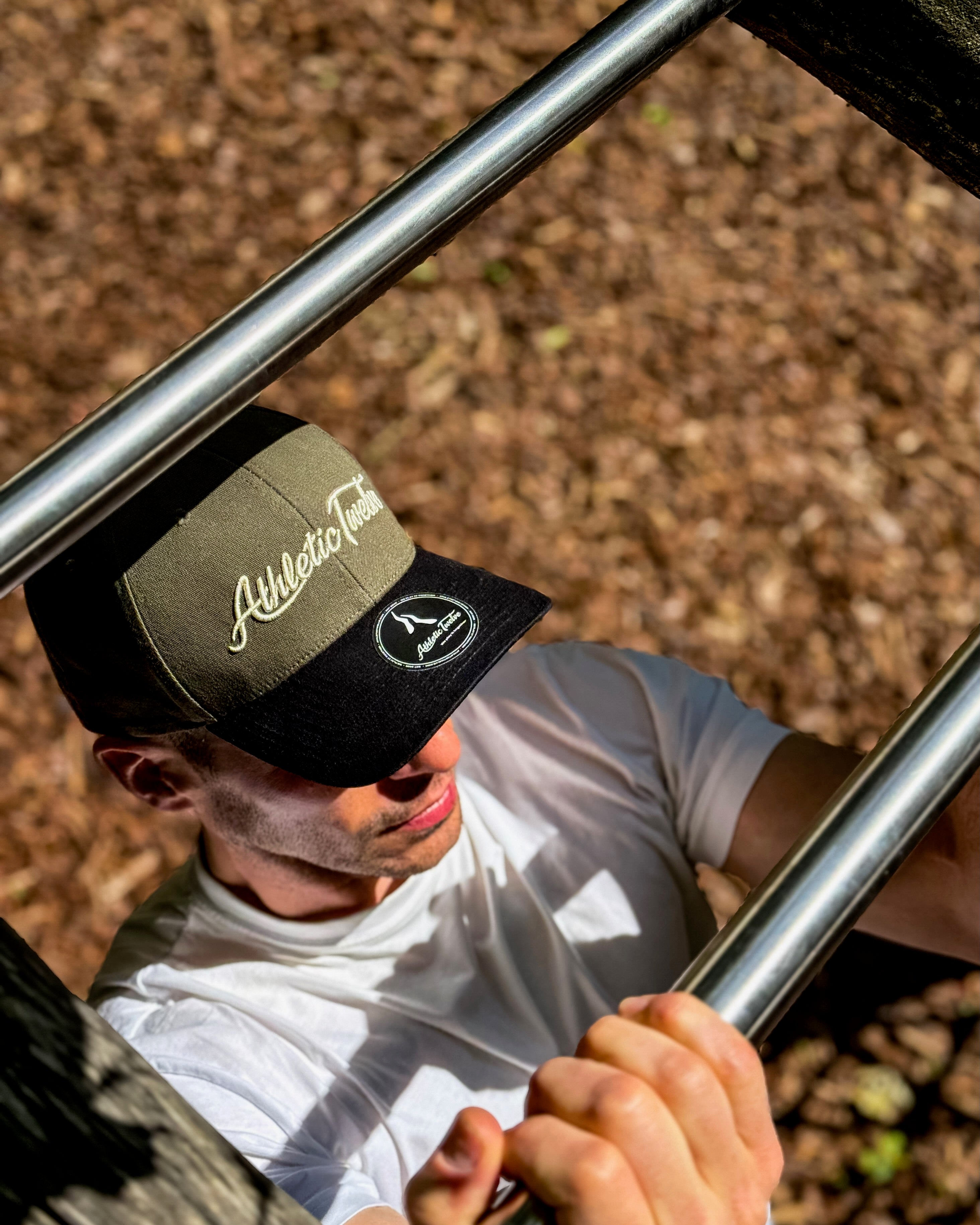 Athletic Twelve baseball cap · Green & Black