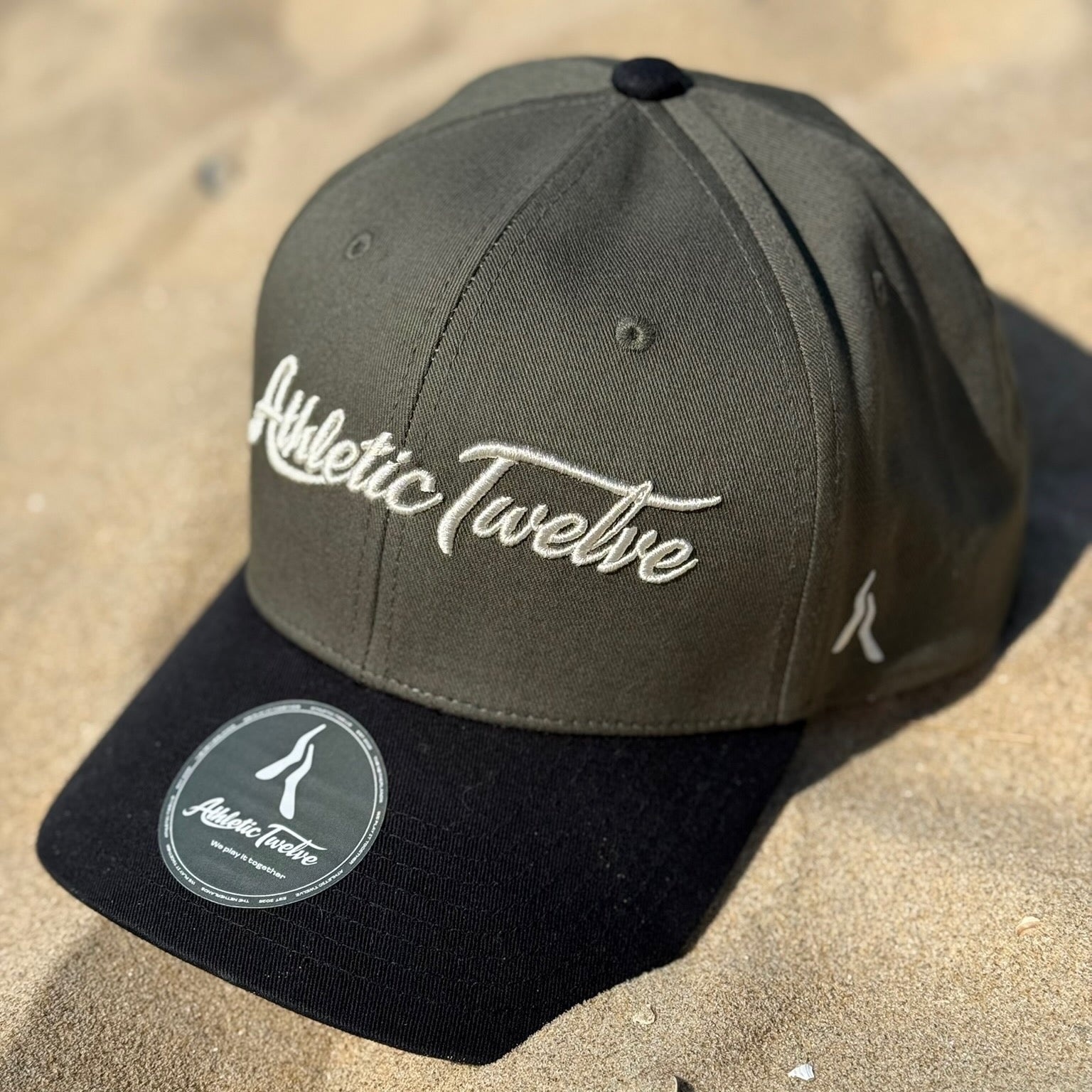 Athletic Twelve baseball cap · Green & black