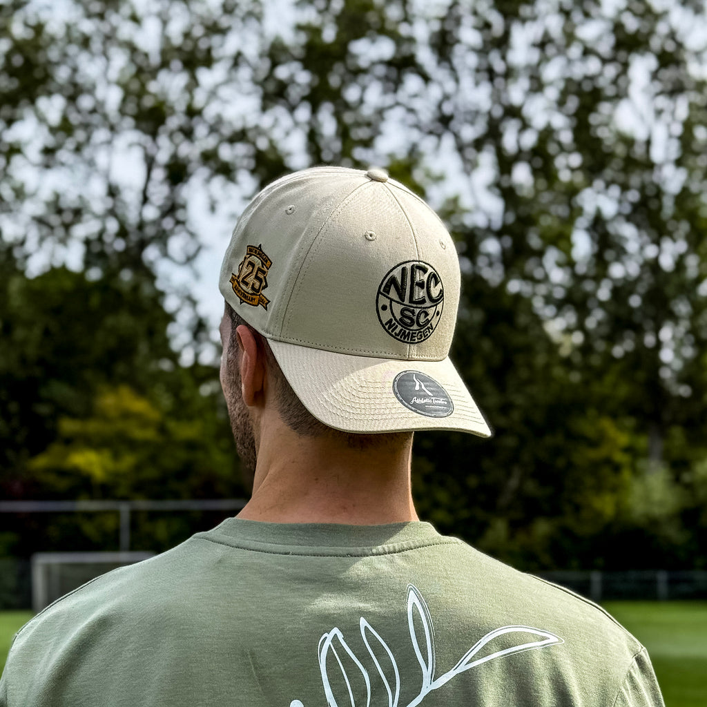 N.E.C. Nijmegen x Athletic Twelve baseball cap · Cream