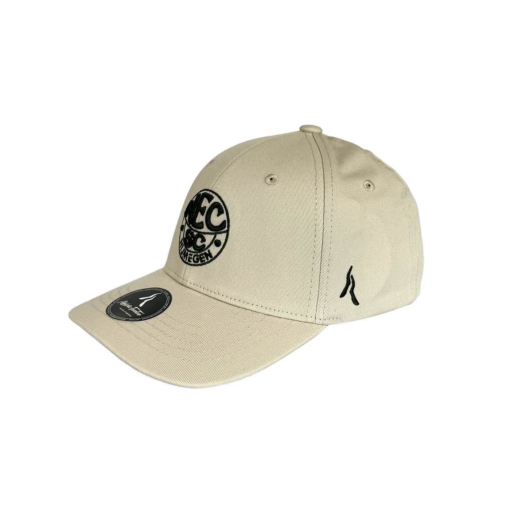 N.E.C. Nijmegen x Athletic Twelve Junior baseball cap · Cream